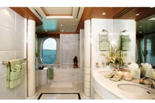 Feadship Motor Yacht HUNTRESS - The Master Ensuite
